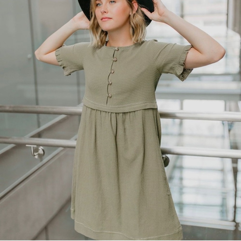 Piper & Scoot Green Peasant Dress